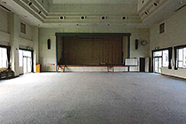 4F ホールの写真